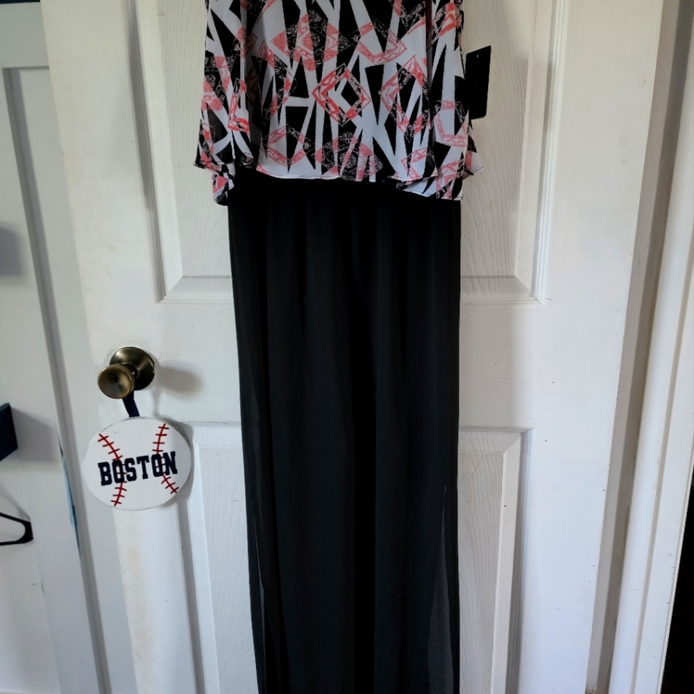 Nwt maxi dress